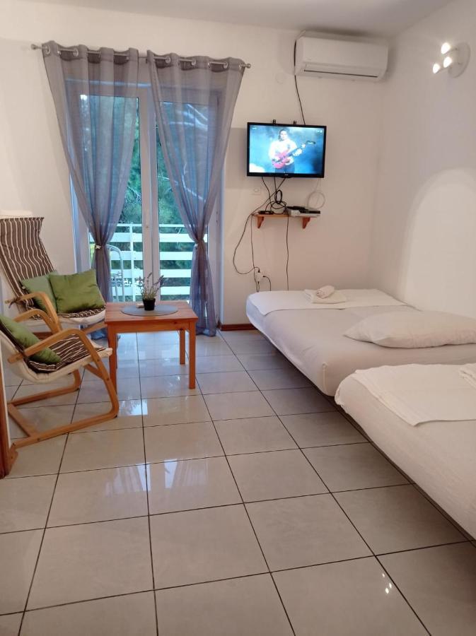 Nemira Beach Apartments أوميس المظهر الخارجي الصورة