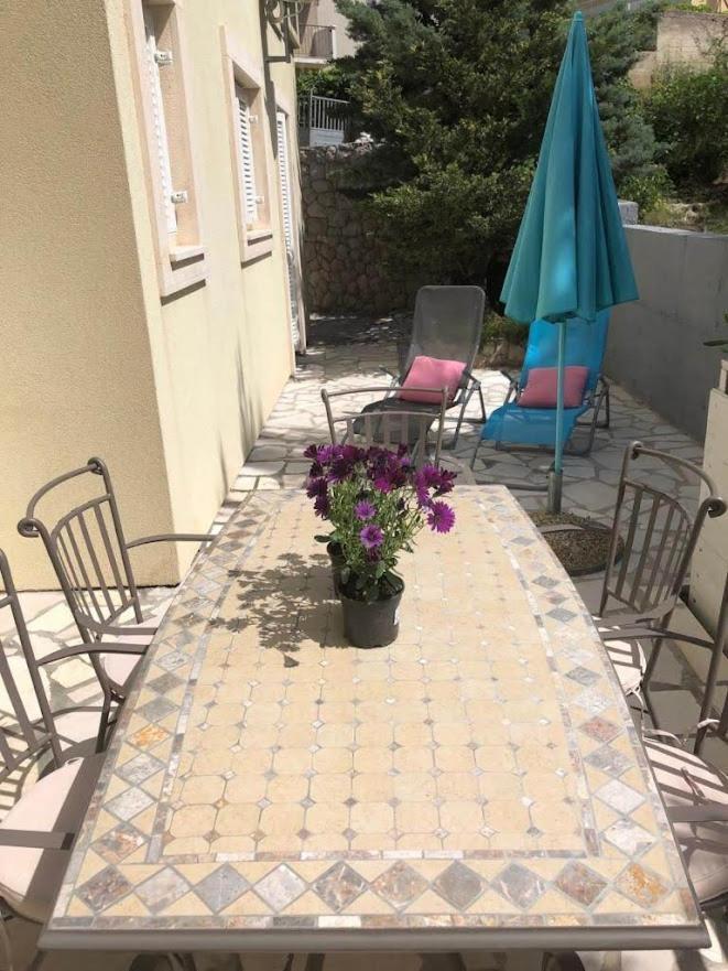 Nemira Beach Apartments أوميس المظهر الخارجي الصورة