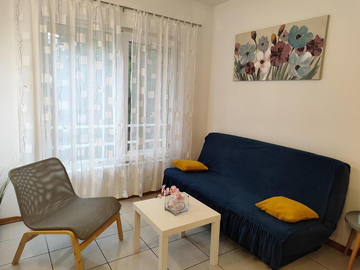 Nemira Beach Apartments أوميس المظهر الخارجي الصورة